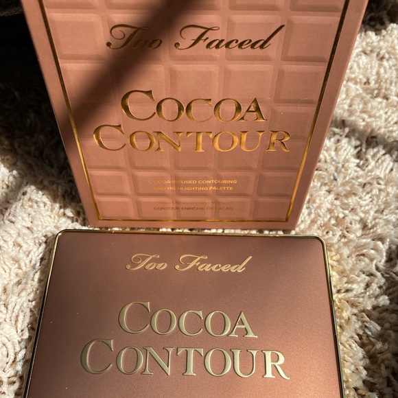 Too Faced Cocoa Contour Palette - Picture 3 of 6